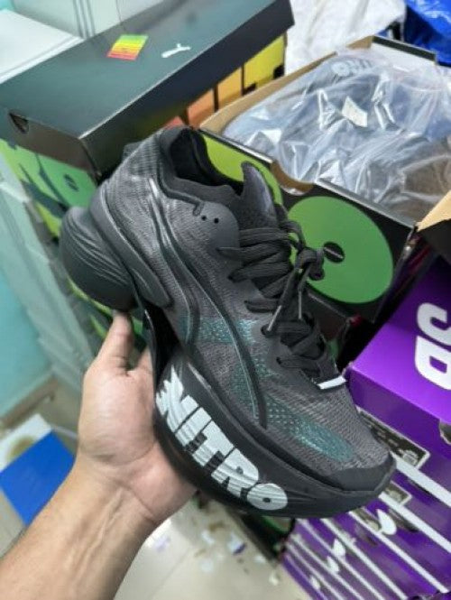 PUMA Fastroid Nitro Black is a stylish and comfortable sneaker